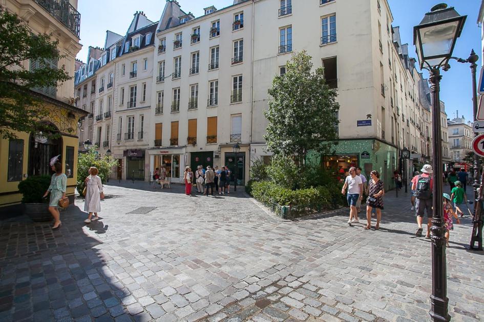 1 Bedroom In Marais *